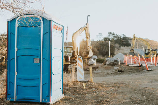 Portable bathroom rental in Bloomington, CA