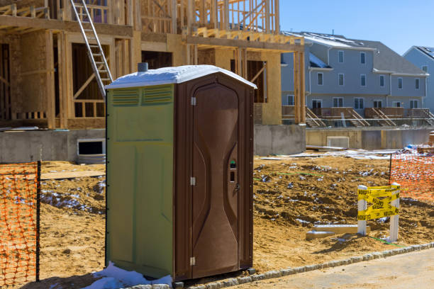 Best Porta potty rental near me  in Bloomington, CA