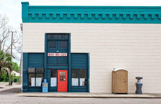 Best Portable restroom trailer rental  in Bloomington, CA