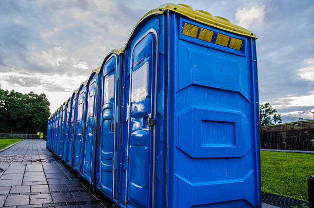 Best Sanitation services for porta potties  in Bloomington, CA